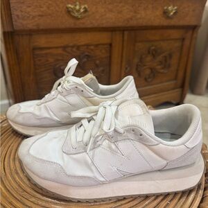 New Balance White and Gray Sneakers